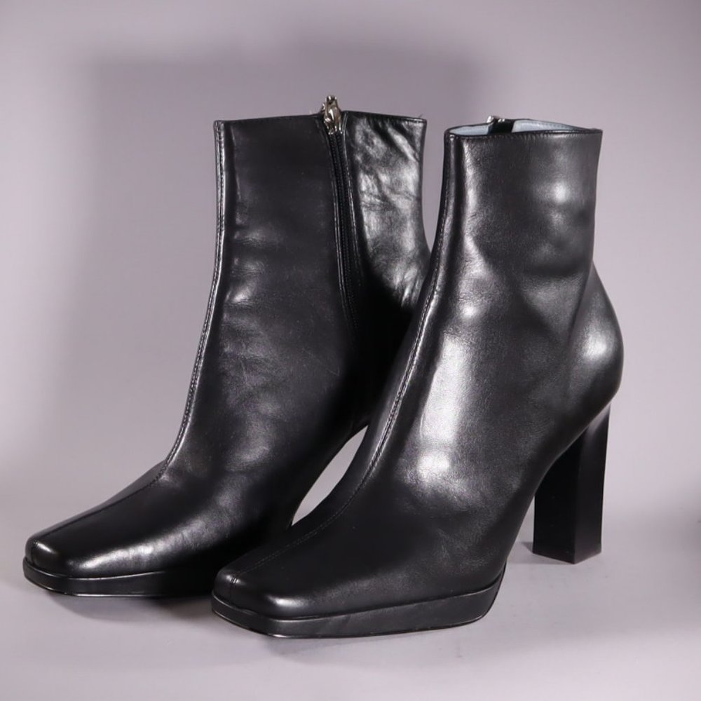 Tommy Hilfiger Zip-Up Black Platform Ankle Boots - Size 10M